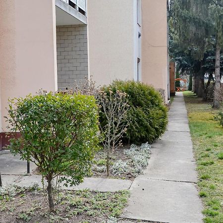 Krisztina Apartman 81 Hajduszoboszlo Exterior photo